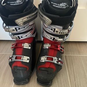 Mens Saloman Ski Boots